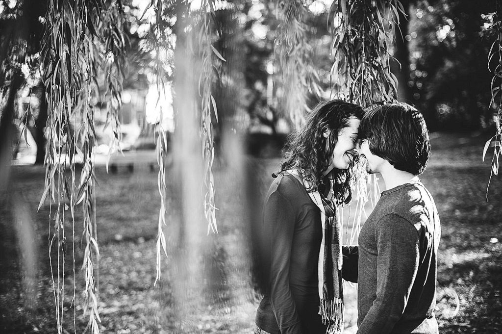 Davis-Johnson-Park-Gardens-Engagement-Photos