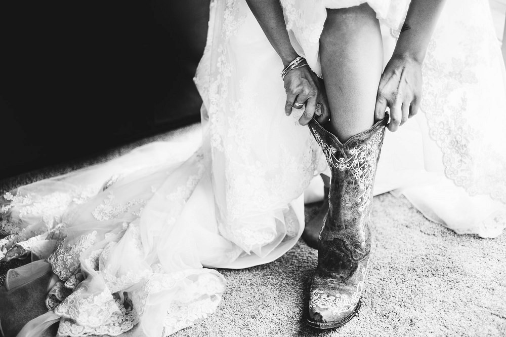 Raleigh intimate wedding venues chapel hill photographer dave shay