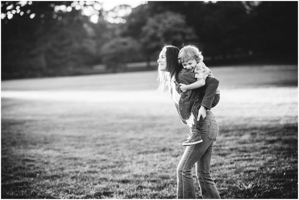 Iowa State University Family Photos by raleigh wedding photographer dave shay