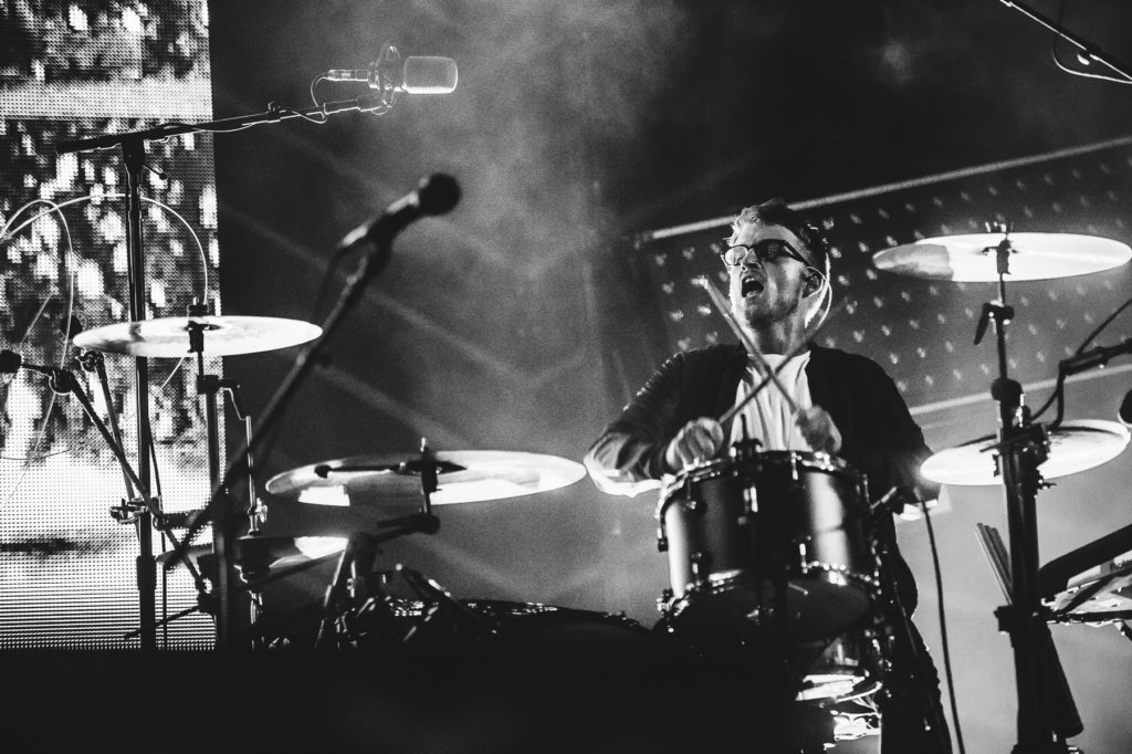 NEEDTOBREATHE photos by raleigh concert photographer dave shay at red hat amphitheater on Tour De Compadres 2016 #TourDeCompadres2016