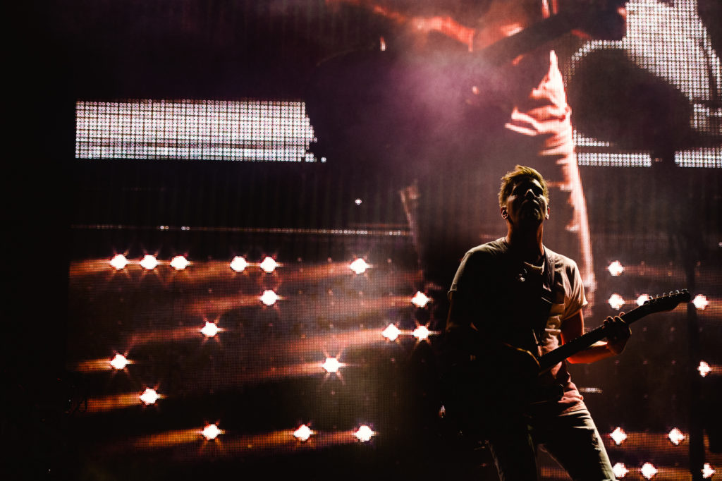 NEEDTOBREATHE photos by raleigh concert photographer dave shay at red hat amphitheater on Tour De Compadres 2016 #TourDeCompadres2016