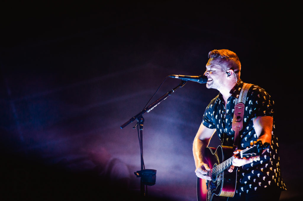 NEEDTOBREATHE photos by raleigh concert photographer dave shay at red hat amphitheater on Tour De Compadres 2016 #TourDeCompadres2016