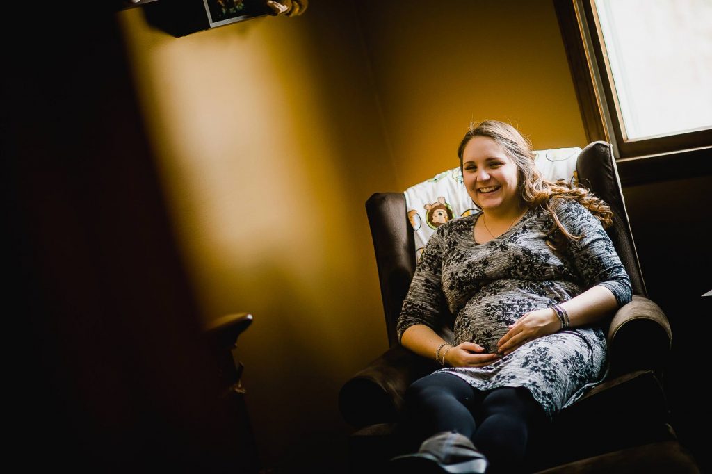 Natural-Candid-Unposed-Maternity-Photosâ€“Raleigh-Wedding-Photographer-11