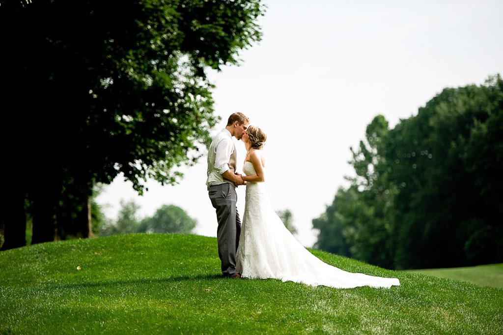 Black Bear Country Club Wedding Photos Raleigh Photographer-6