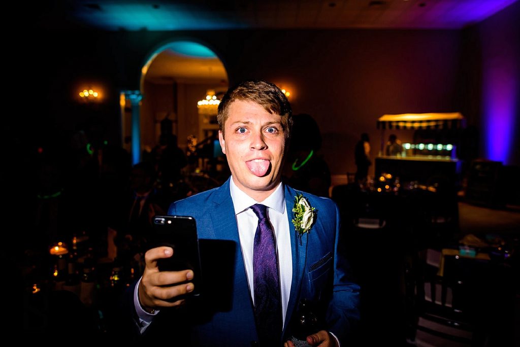 candid groom picture