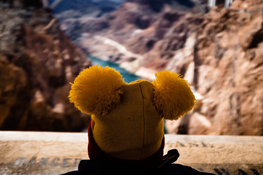 daniel tiger hat at hoover dam